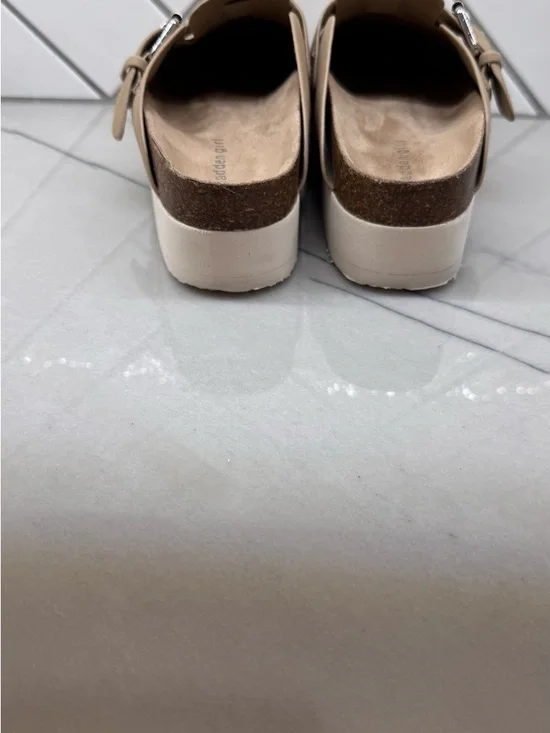 Madden Girl Cutiepie Platform Clogs in the color "Sand - Picture 2 of 6